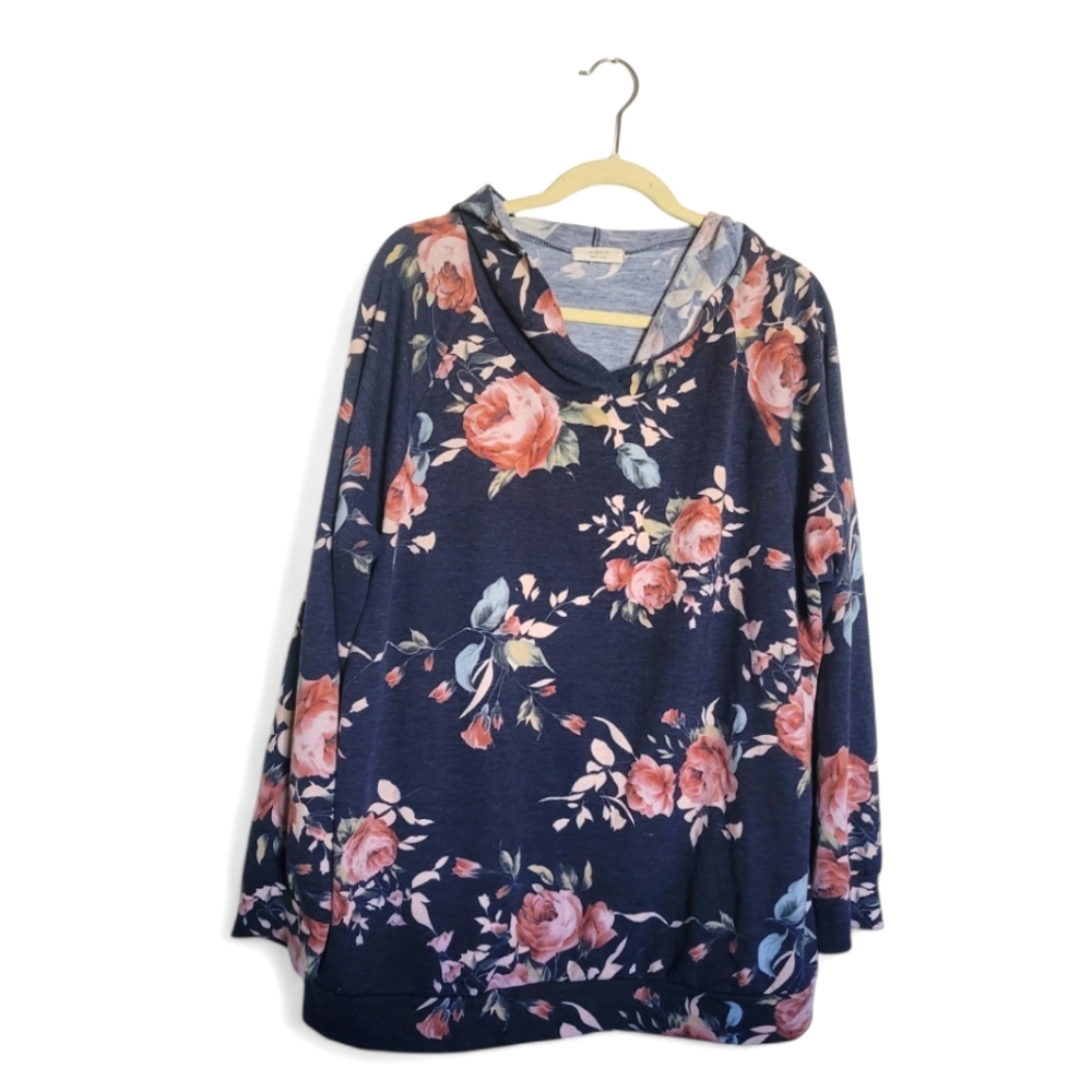 Floral Hoodie SZ: 2XL has pockets!